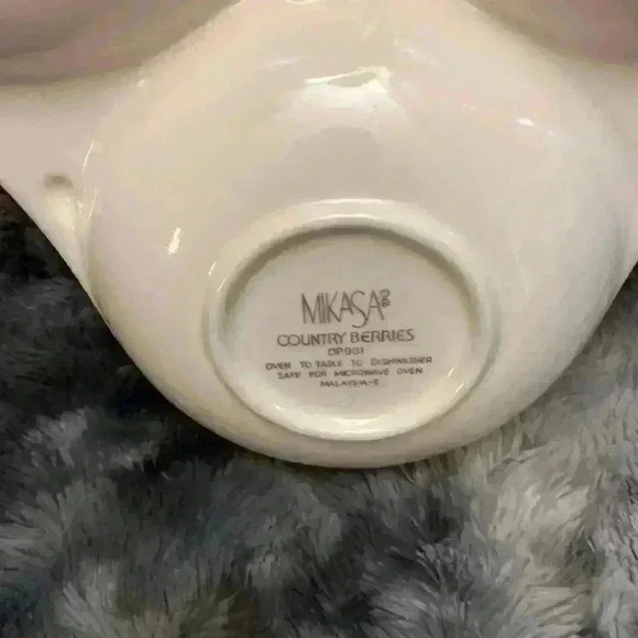 Country Berried Mikasa serving dish and pickle  dish - Picture 7 of 15